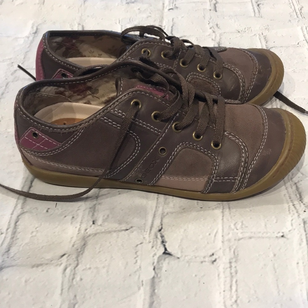 Geox Leather Lace Up Runners - Picture 3 of 7